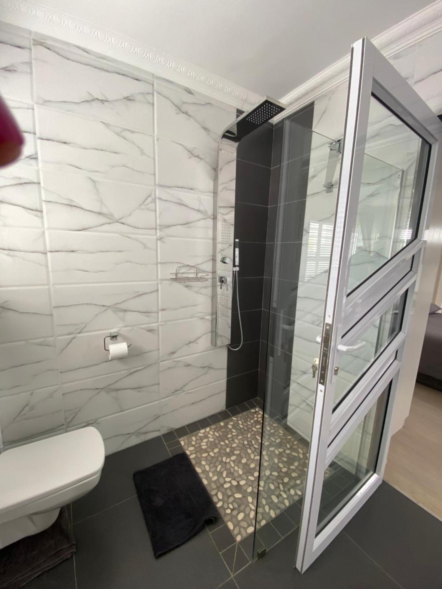 كيب تاون Bed And Breakfast Villa Livadia المظهر الخارجي الصورة