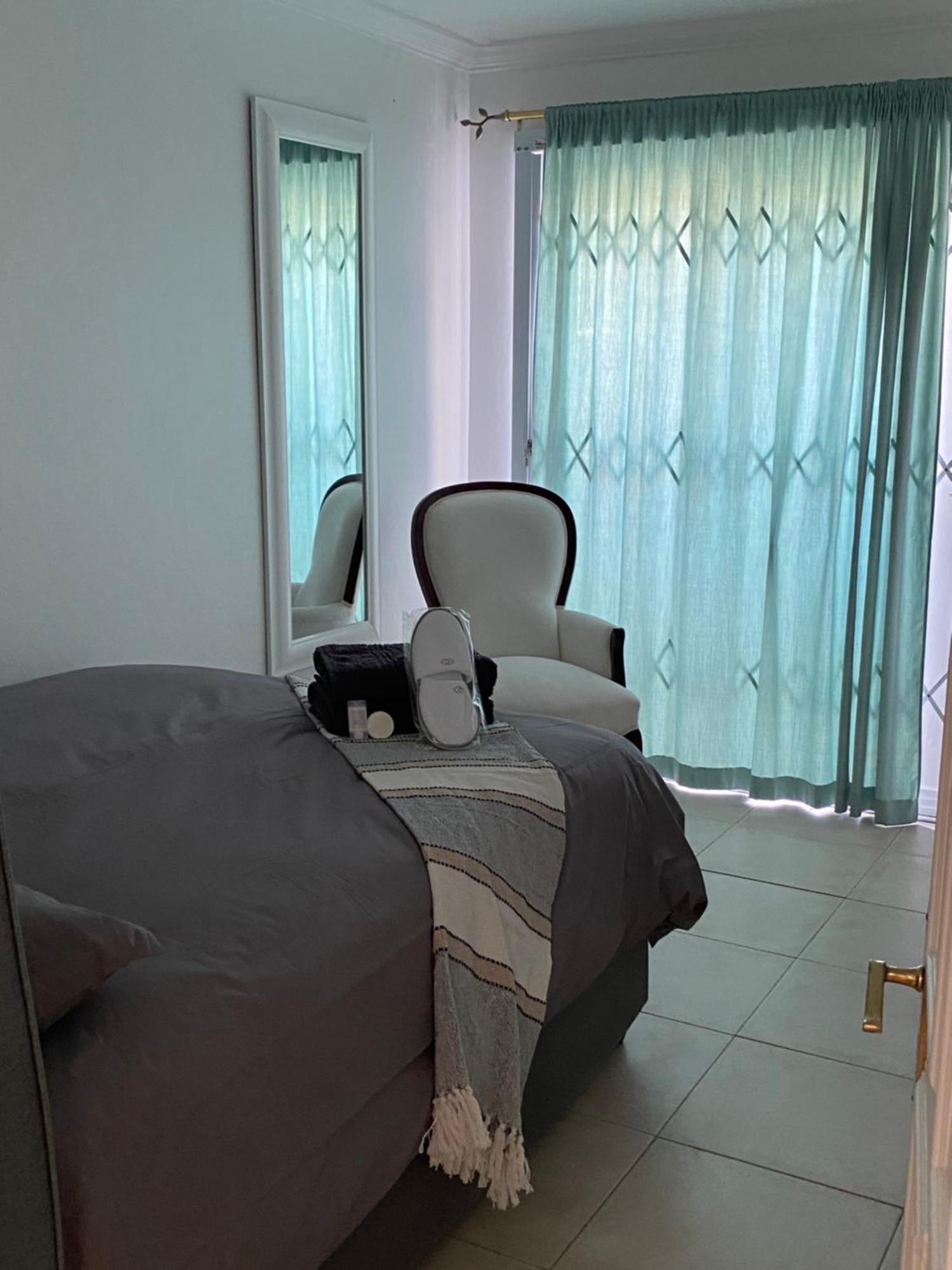 كيب تاون Bed And Breakfast Villa Livadia المظهر الخارجي الصورة