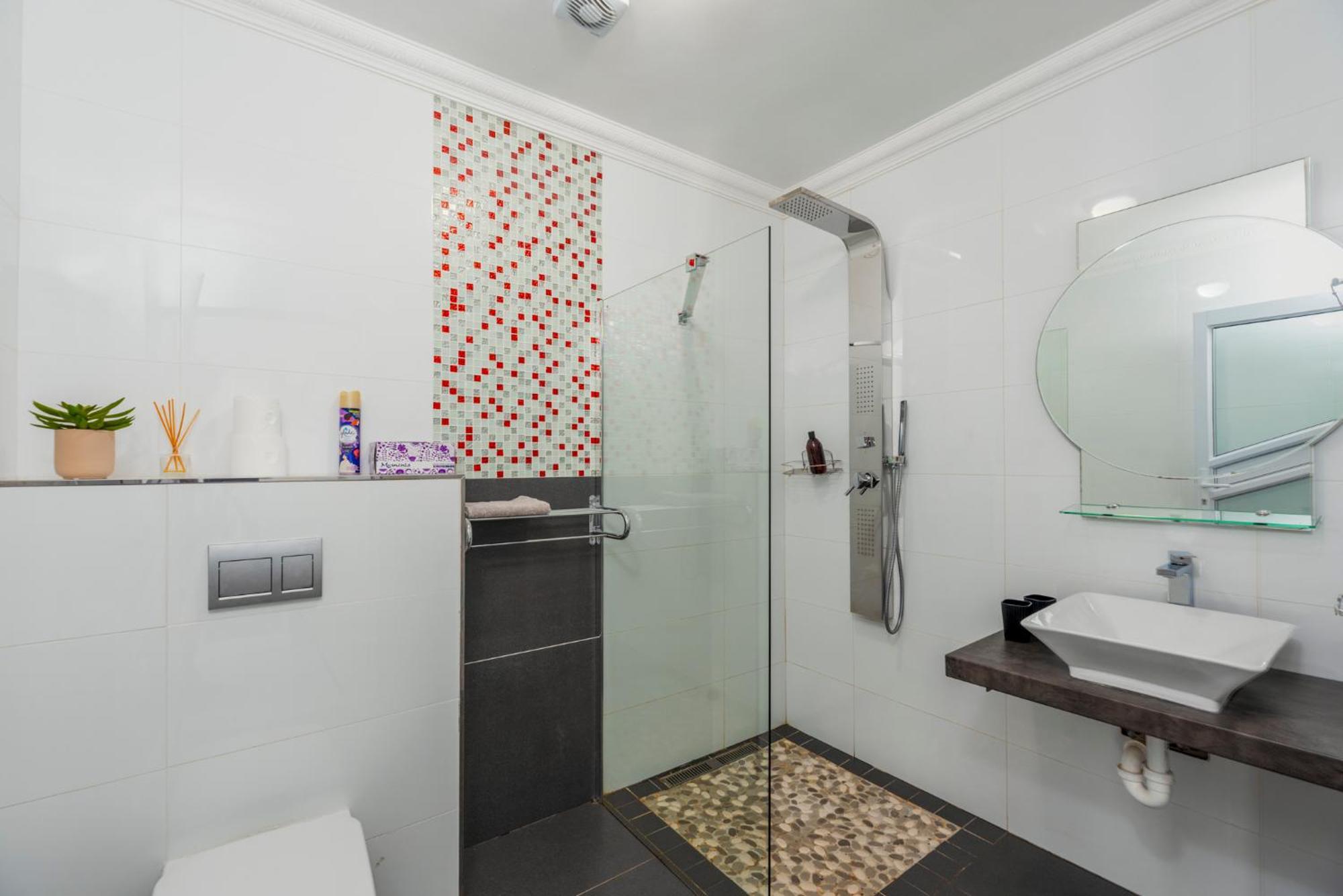 كيب تاون Bed And Breakfast Villa Livadia المظهر الخارجي الصورة