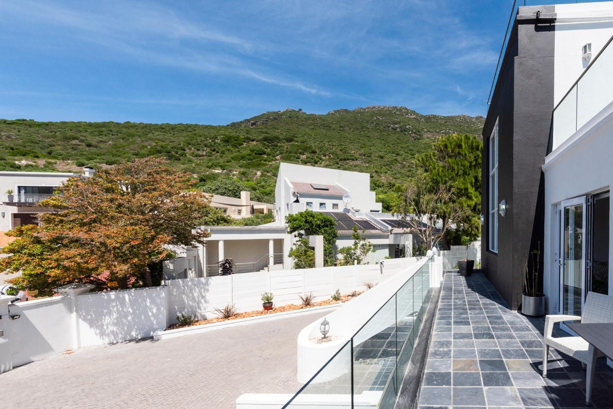 كيب تاون Bed And Breakfast Villa Livadia المظهر الخارجي الصورة