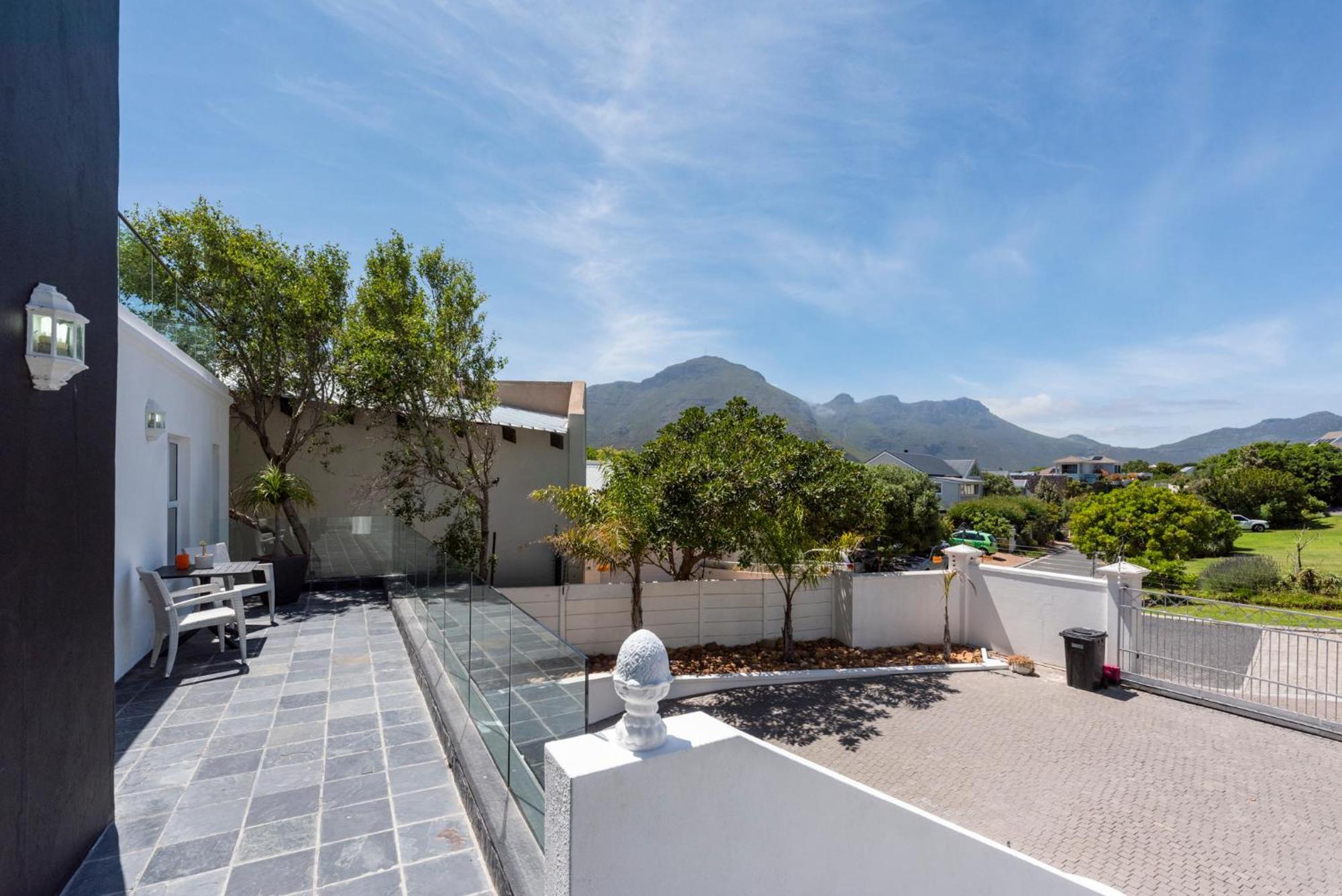 كيب تاون Bed And Breakfast Villa Livadia المظهر الخارجي الصورة