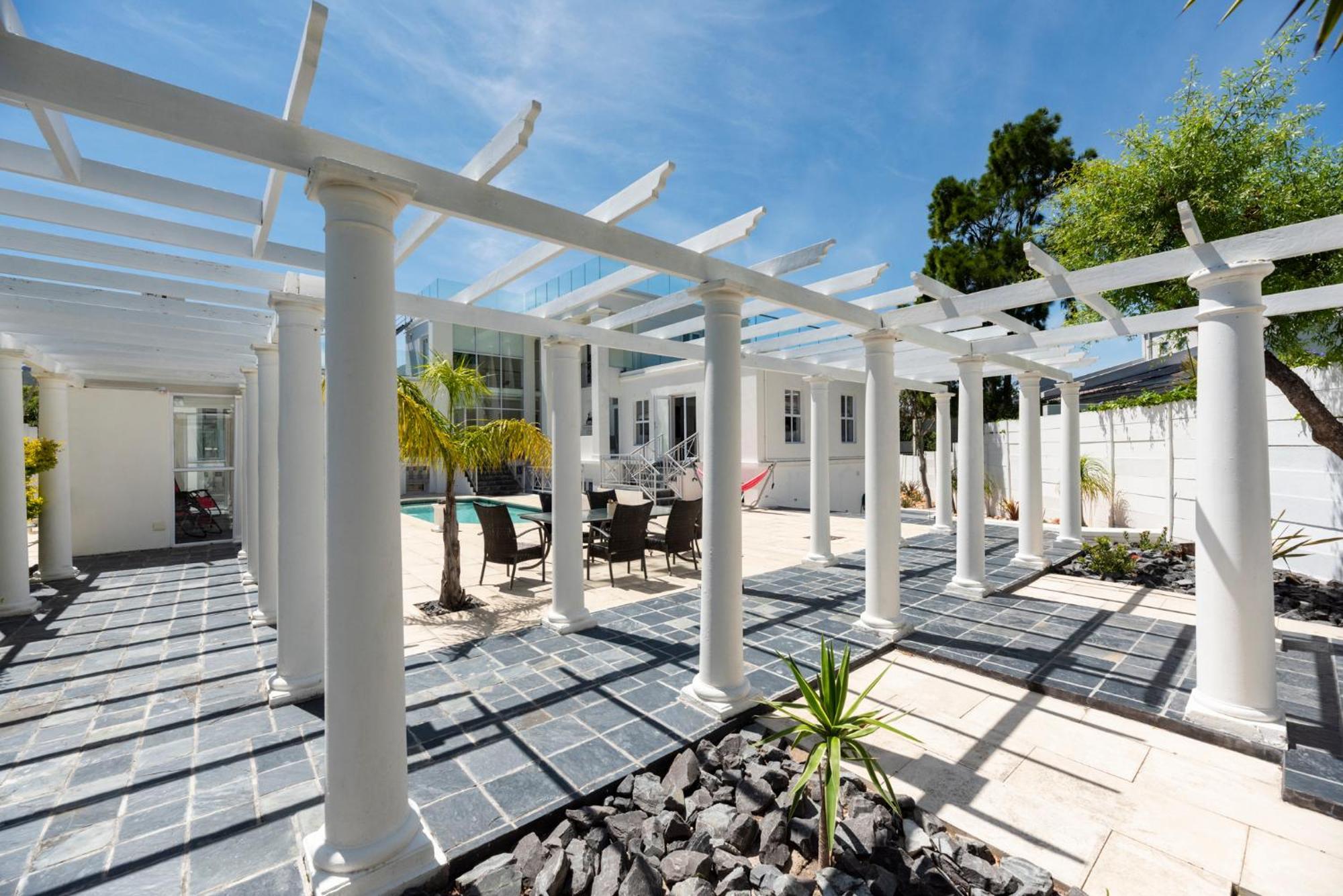 كيب تاون Bed And Breakfast Villa Livadia المظهر الخارجي الصورة